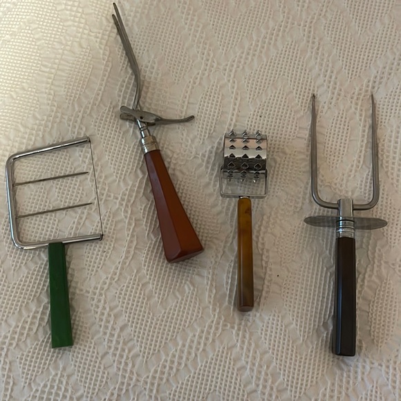 MCM Other - MCM Vintage Bakelite kitchen tool cheese slicer fork tenderizer 4 pc